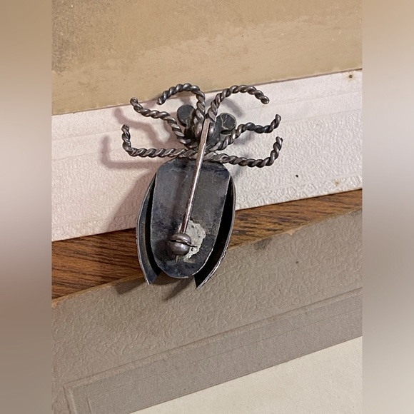 Vintage Sterling Silver Native American Turquoise Flying Beetle Brooch - Picture 8 of 10